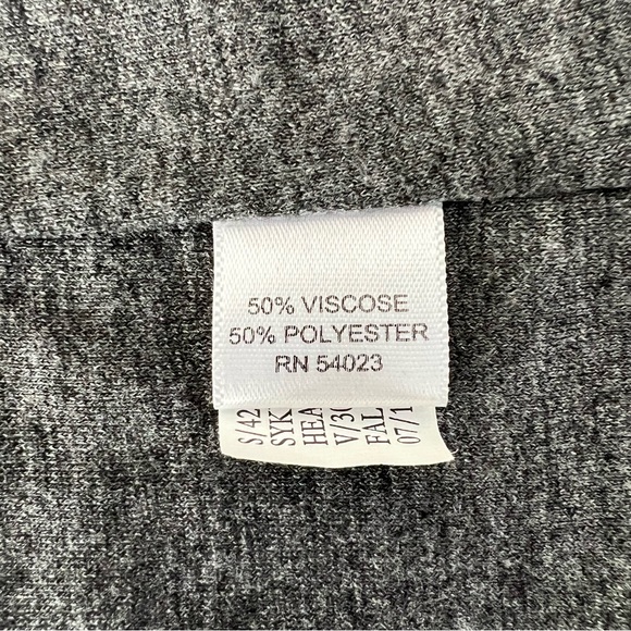 Banana Republic Pleated Knit Midi Skirt XS Gray Elastic Waist Lined Minimalist - Picture 6 of 7